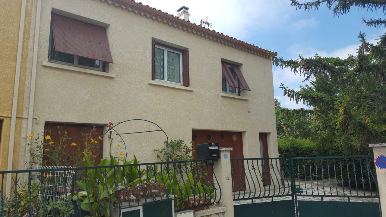 Maison De 2 A 6 Personnes Au Bord De L'Herault Agde Exterior photo